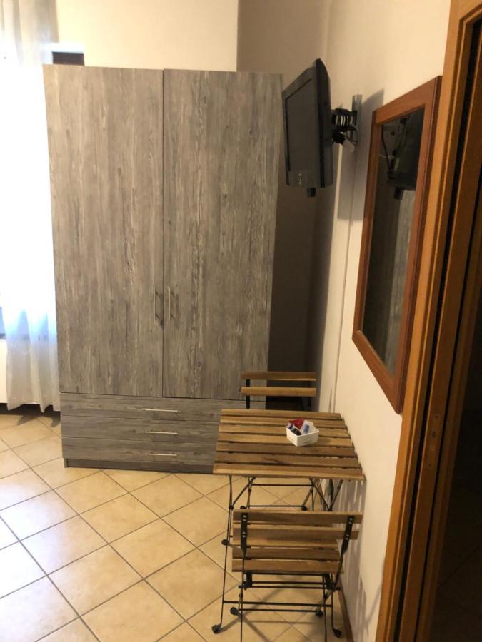 Il Gatto E La Volpe Hotel Avigliana Ngoại thất bức ảnh